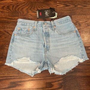Brand new Levi women’s jean shorts 501 high rise size 28